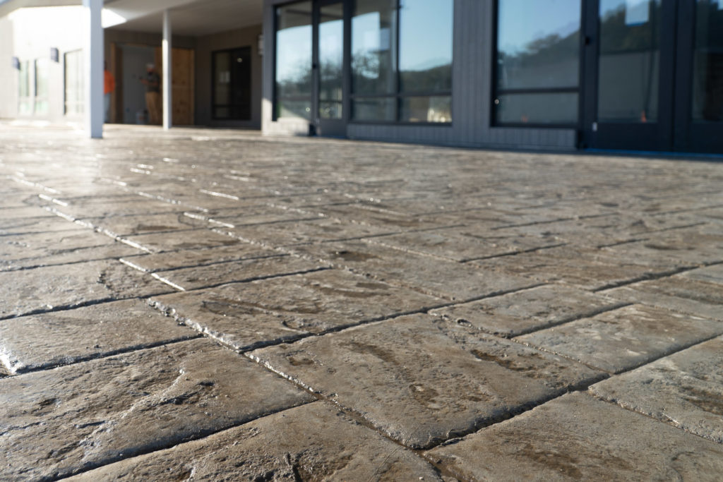 Stamped Concrete Flatwork Engineering Aesthetics: High-Performance Commercial Concrete Construction in the Smoky Mountains